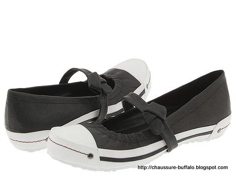Chaussure buffalo:OM-535338