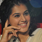 Tapsee New   Photo Set in Saree