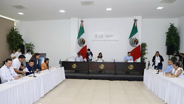 Piden dictaminar iniciativas del Ejecutivo estatal