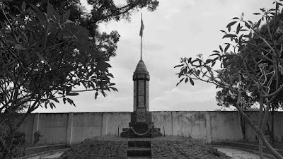 Sekilas dari Monumen Potlot