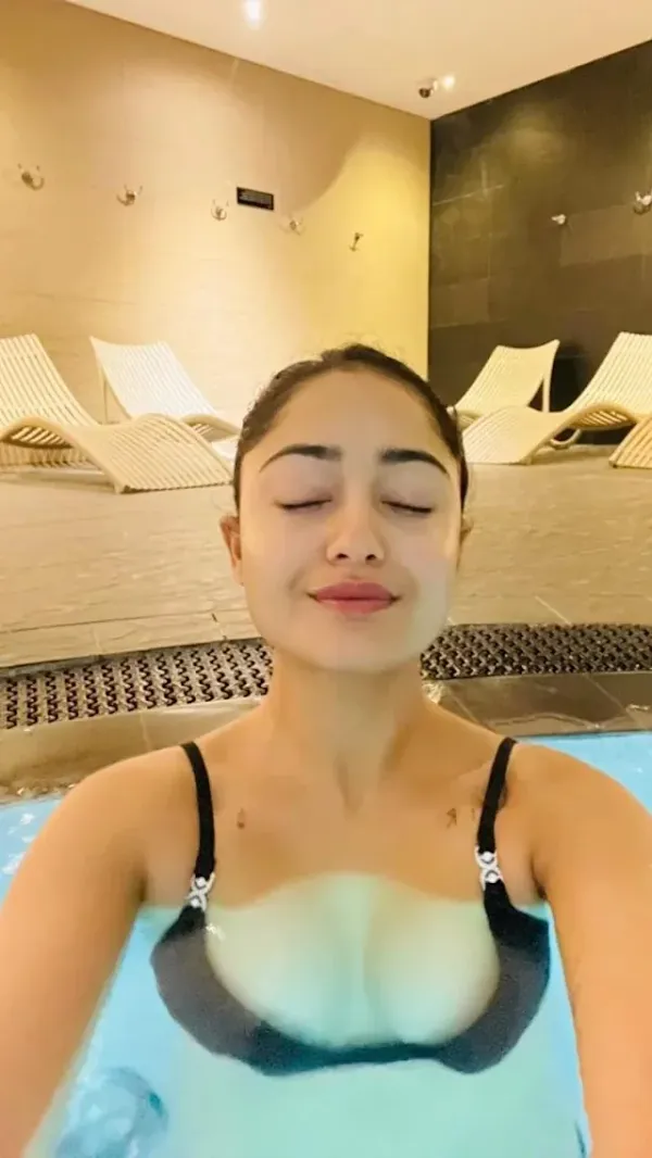 tridha choudhury bikini selfie aashram actress