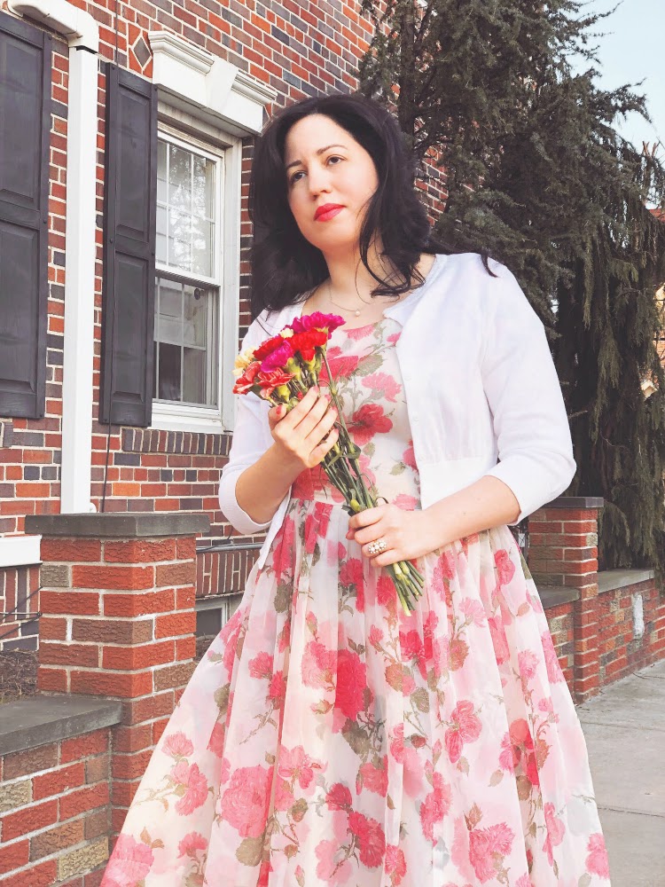 A Vintage Nerd, Vintage Blog, Plus Size Fashion Blogger, Disabled Fashion, Cats Like Us, True Vintage Dresses, Vintage Spring Fashion, 1950's Vintage Dresses