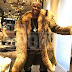 Floyd Mayweather buys $400k on a mink coat
