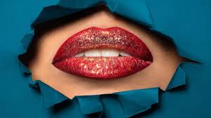 Can it Darken or Lighten Your Lips?