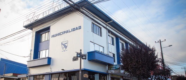 Acusan irregularidades contra ex alcalde y actual concejal de Río Bueno