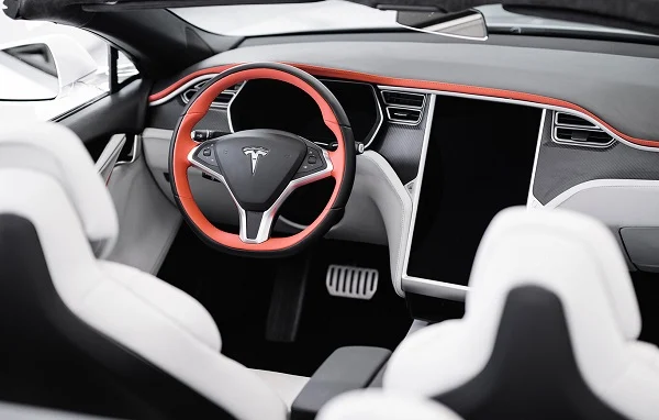 Tesla Model S descapotable Ares Design