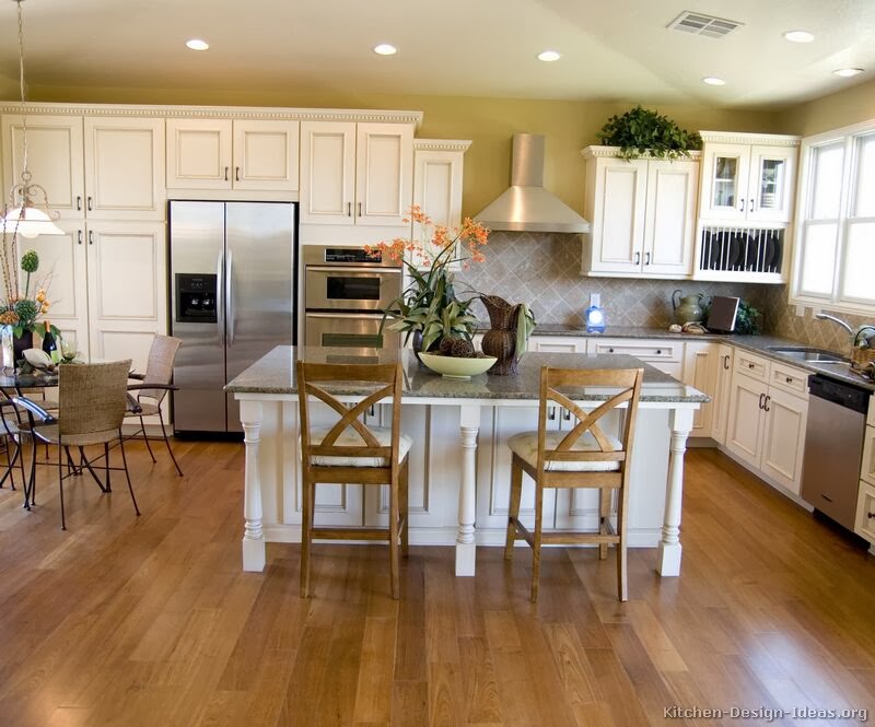 White Kitchen Cabinet