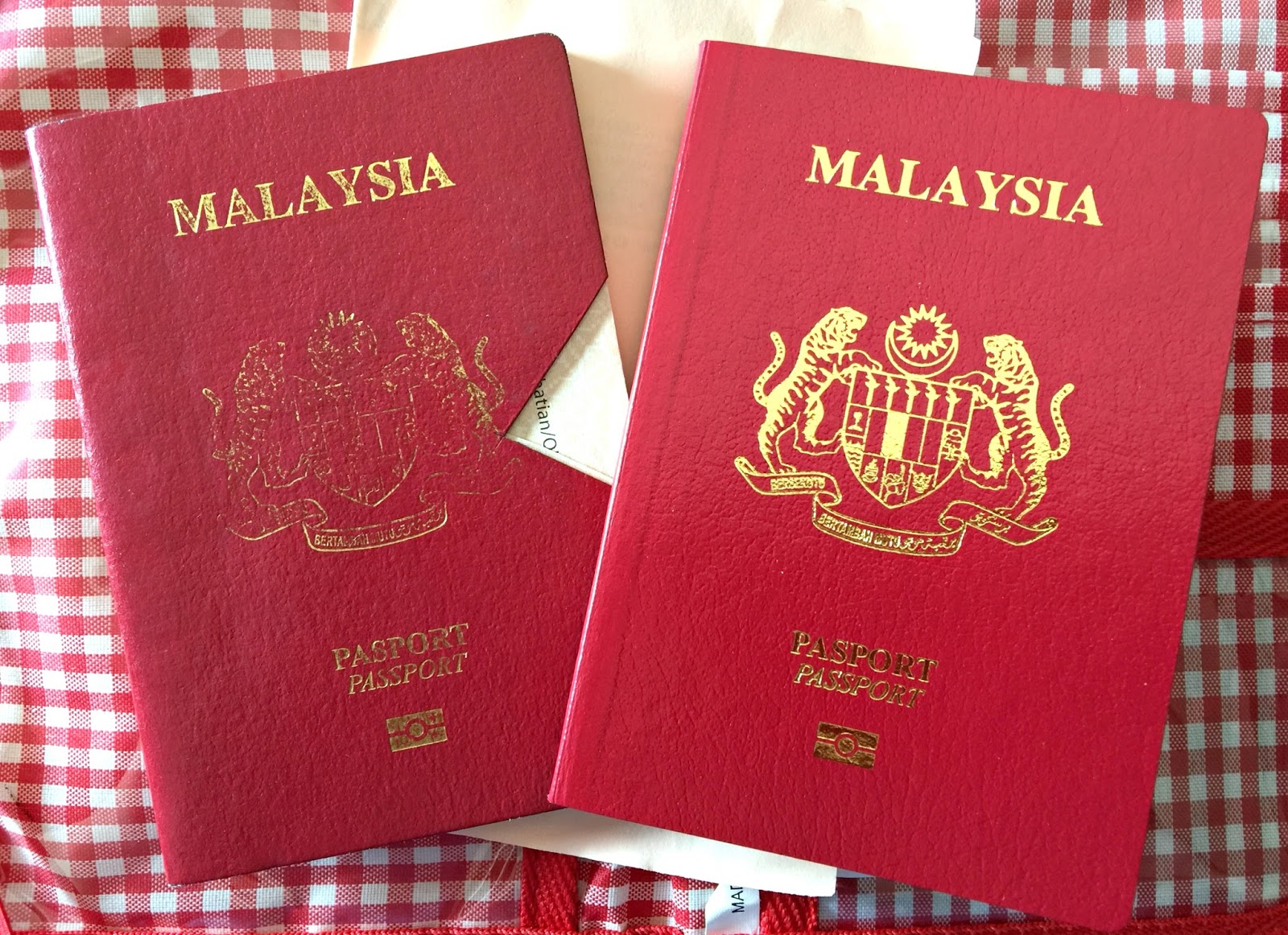 Faith Luv 2 Eat N Travel : Renew Malaysian Passport in 2 Hours