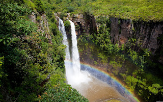 Rainbow-Waterfall