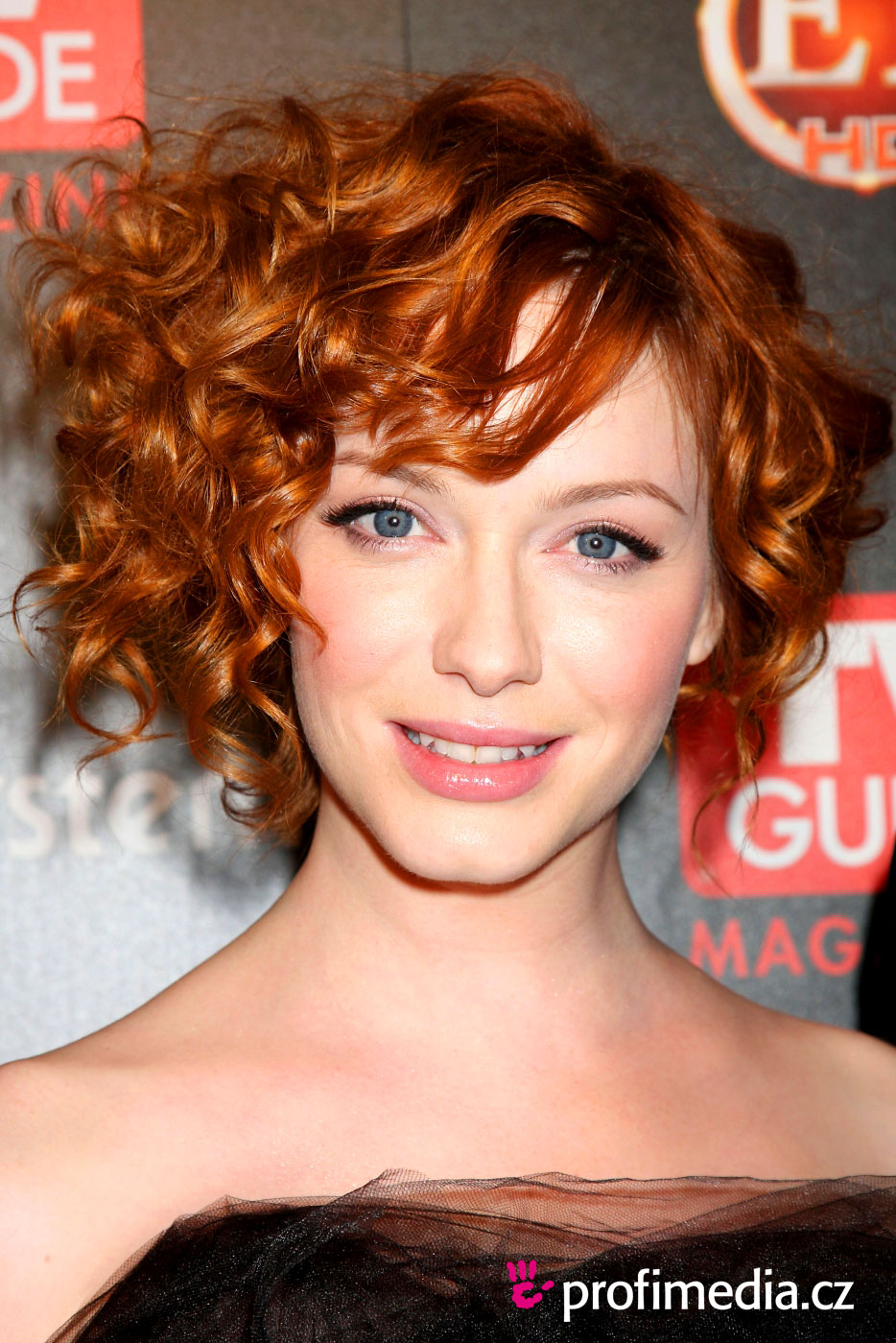 christina hendricks hairstyles