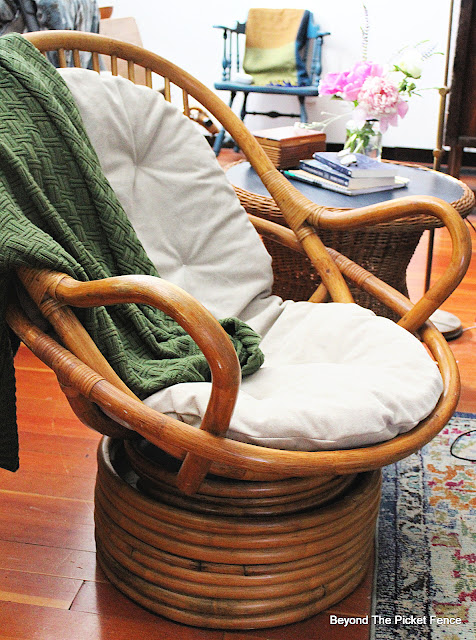 Thrift Store Furniture and Why You Should Take Pictures of Your Home
