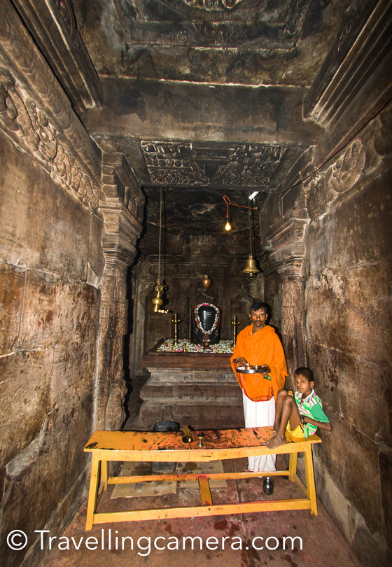 Above photograph shows Shiva temple at Pattadakkal where worship happens. This temple has a shivalingam installed inside it, which you can see in above photograph.