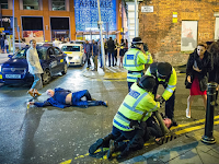 Someone took a picture of the drunken New Year's Eve of Manchester, and it has become the first meme of 2016