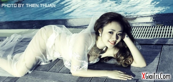 Daisy Nguyễn cô dâu bikini sexy
