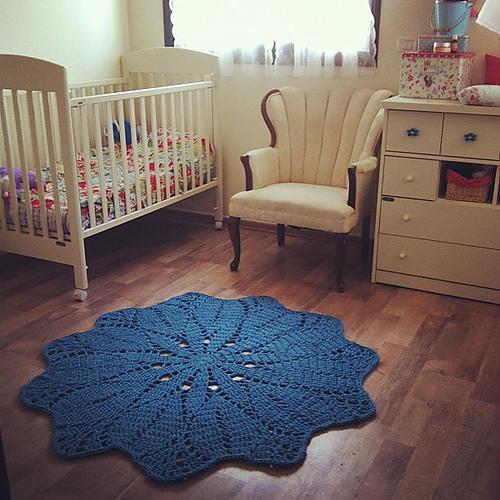 BIGGER Baby Doily Rug - Free Pattern 