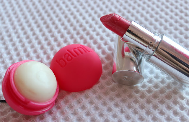 Beauty Products for the Lips Sprinkle of Glitter