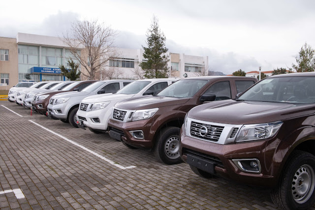 Περιπολικά Nissan NAVARA