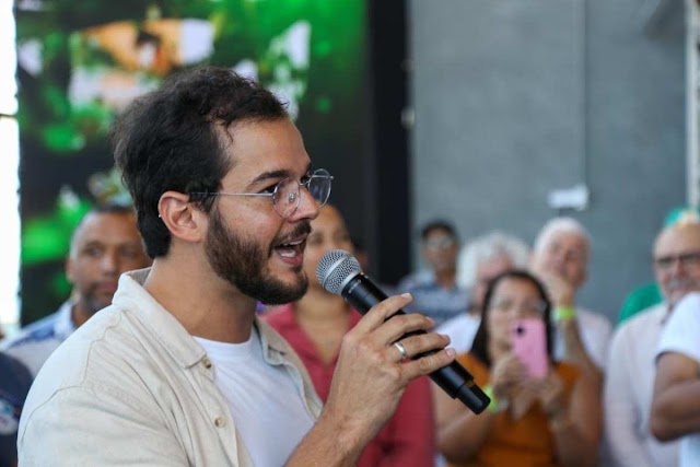 Túlio Gadêlha mantém pré-candidatura a prefeito do Recife