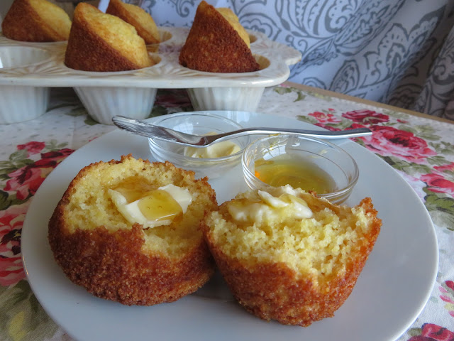 Honey Cornbread Muffins