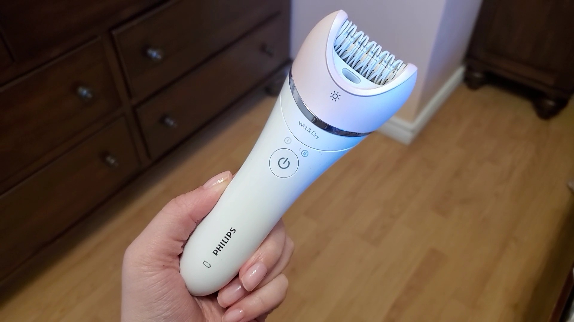 Philips Epilator - How to Look Put-Together - Beauty and Grooming Routine