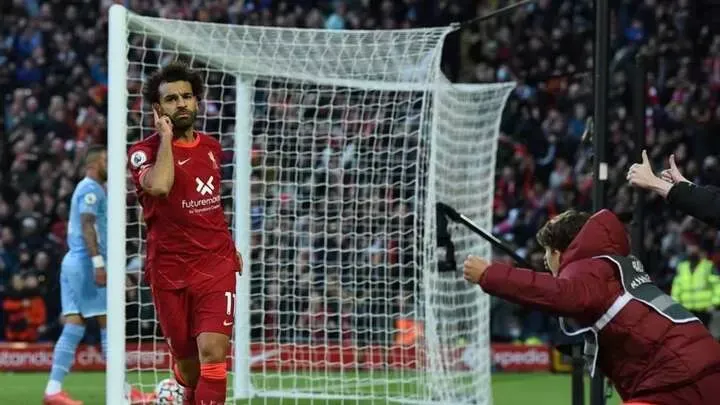 Carragher: Liverpool must tie down ‘world-class’ Salah