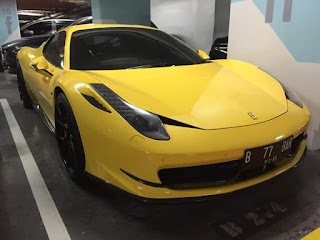 Jual Sedan Mewah Bekas Ferrari 458