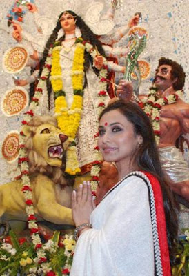 Rani Mukherjee at Durga Puja