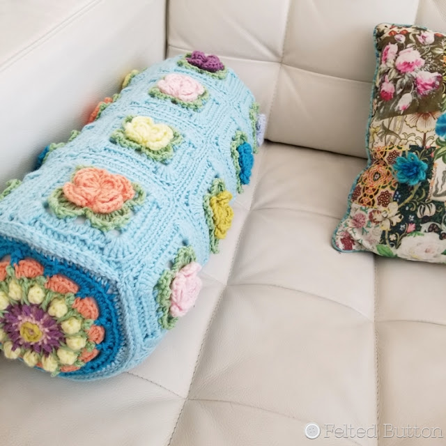 Primrose Pillow crochet pattern by Susan Carlson of Felted Button