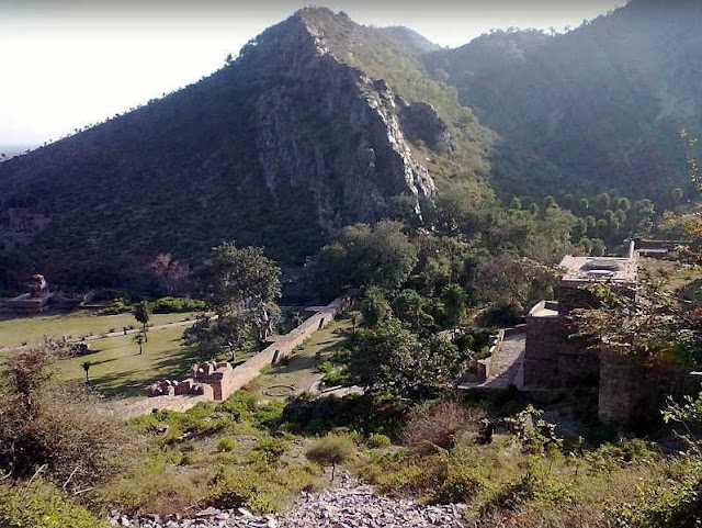 Ruins of Bhangarh Fort at the foothills of Aravalli