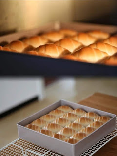 cong-thuc-banh-mi-khoai-lang-tim-nhan-trung-muoi-4