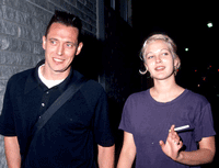 Drew Barrymore dan Jeremy Thomas