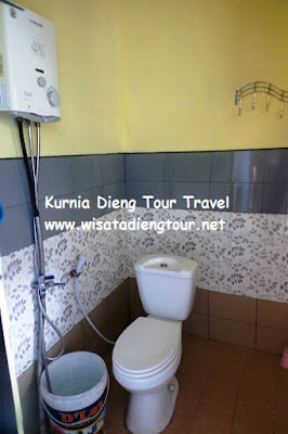 kamar mandi homestay yola dieng