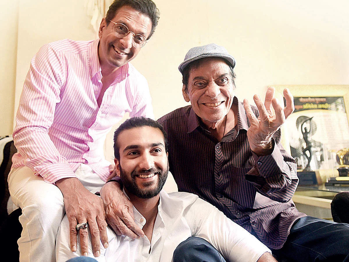 Javed Jaffrey and Jagdeep bollywood father son successful duos