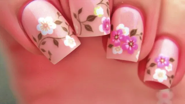 Floral-French-manicure-nails