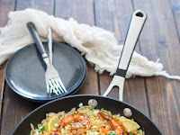 Easy Orzo with Shrimp and Feta