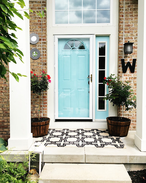 how to prime and paint the front door without sanding using Sherwin Williams Cay