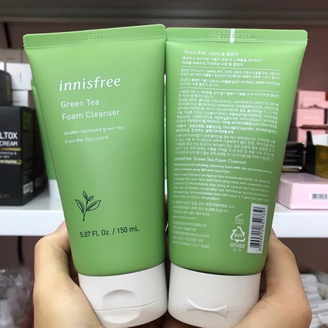 Sữa rửa mặt làm sạch da Innisfree Green Tea 150ml