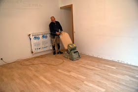 cómo lijar suelo de madera