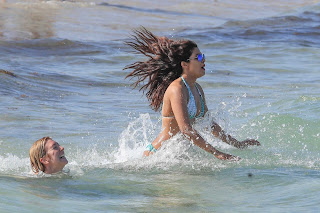Priyanka chopra high defination bikini images miami beach