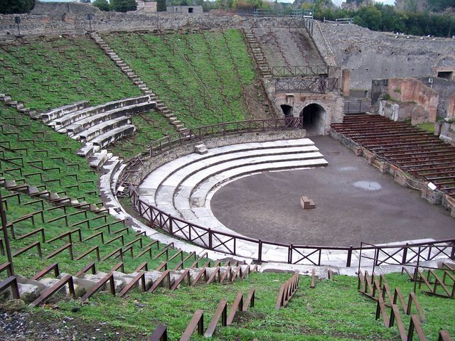 tragedi kota pompeii