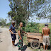 Babinsa Koramil 07/Ampelgading Selalu Aktif Dalam Giat Kerja Bakti Bersama Warga  