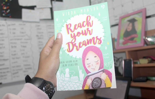 buku Reach Your Dreams, Wirda Mansur