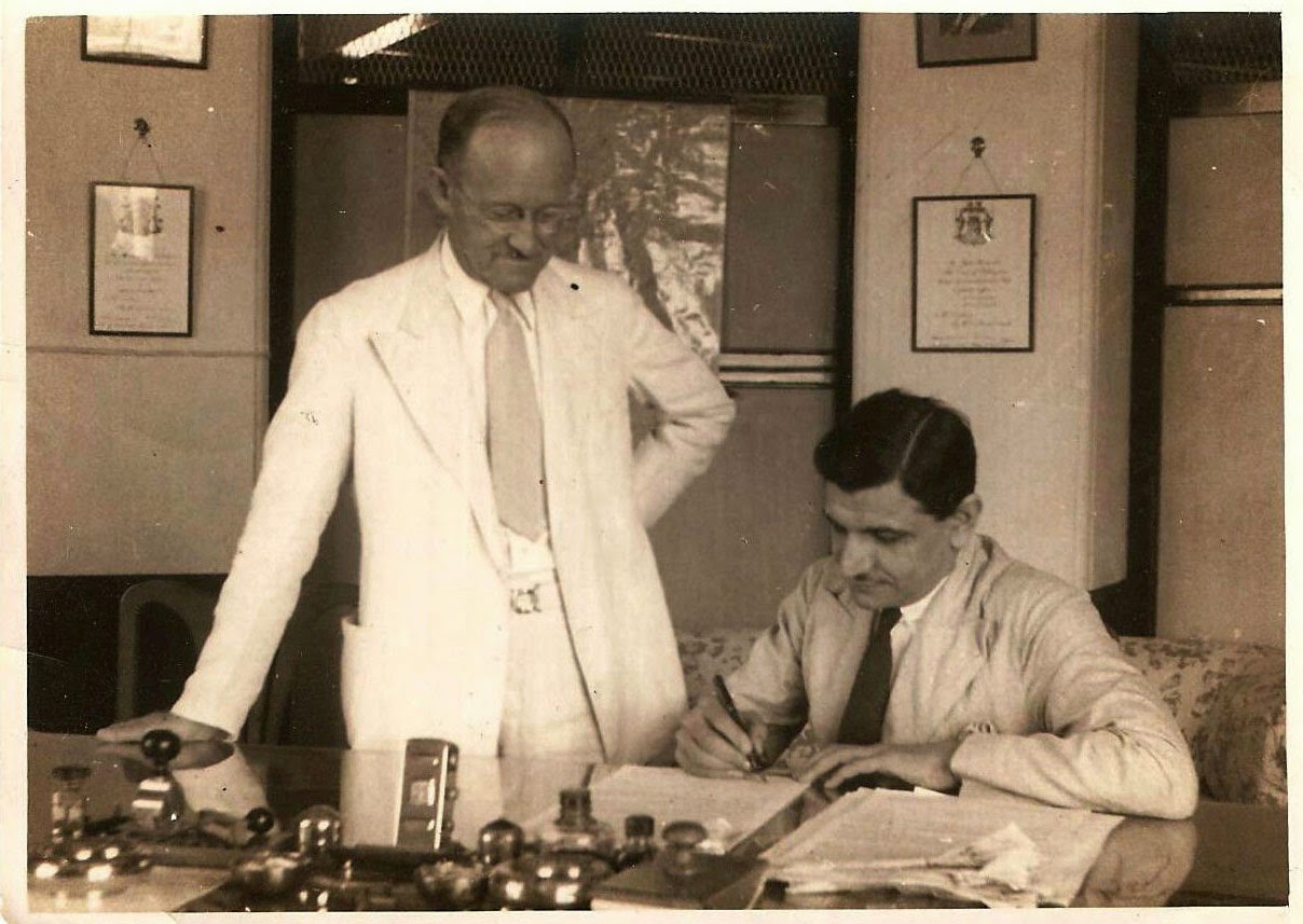 Sohrab Modi Signing a Contract - 1937