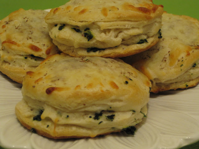 cheesy spinach layered biscuits