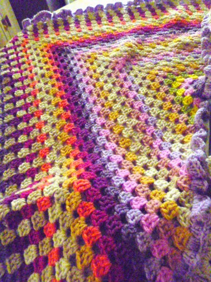 Crochet granny shawl free pattern