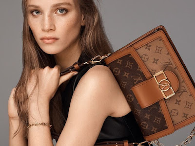 Campanha da bolsa 'Dauphine' de LOUIS VUITTON 