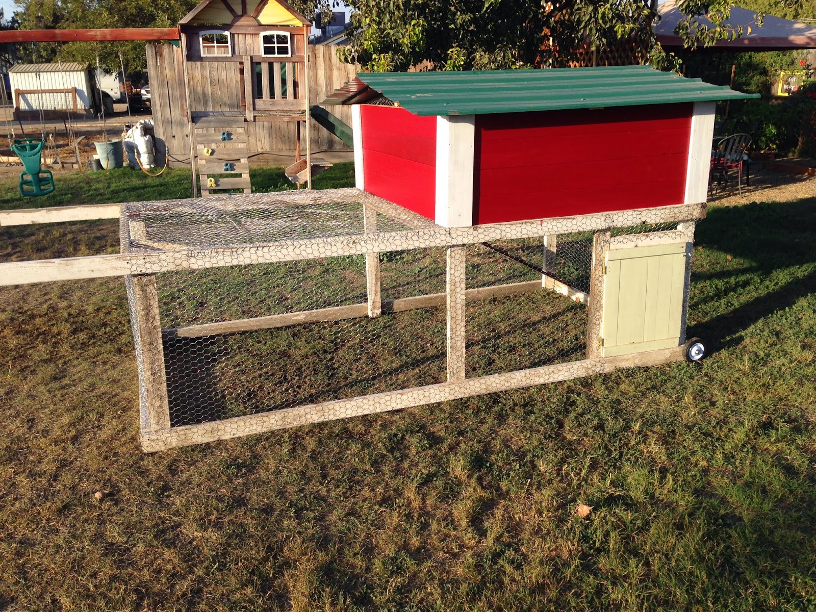 build-a-portable-chicken-coop-for-sale-10.jpg
