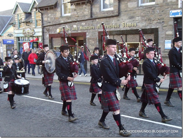 Pitlochry. Bandas de Gaitas-DSC00257