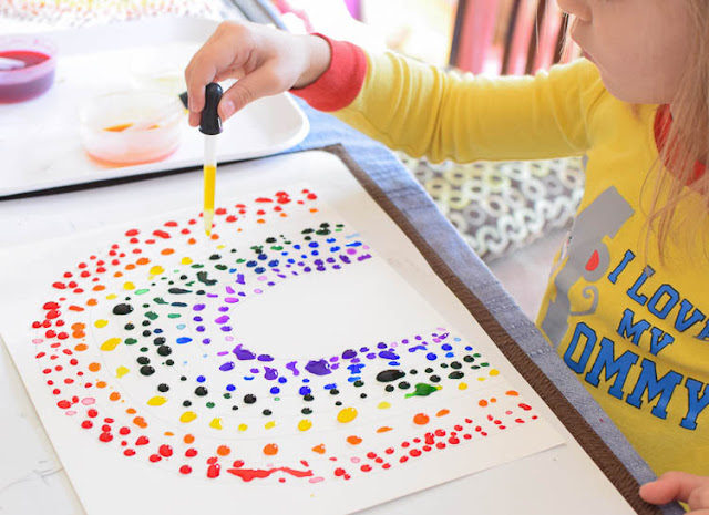 Eye Dropper Rainbows- fun fine motor craft for spring or weather theme. Easy activity for preschool, kindergarten, or elementary kids.