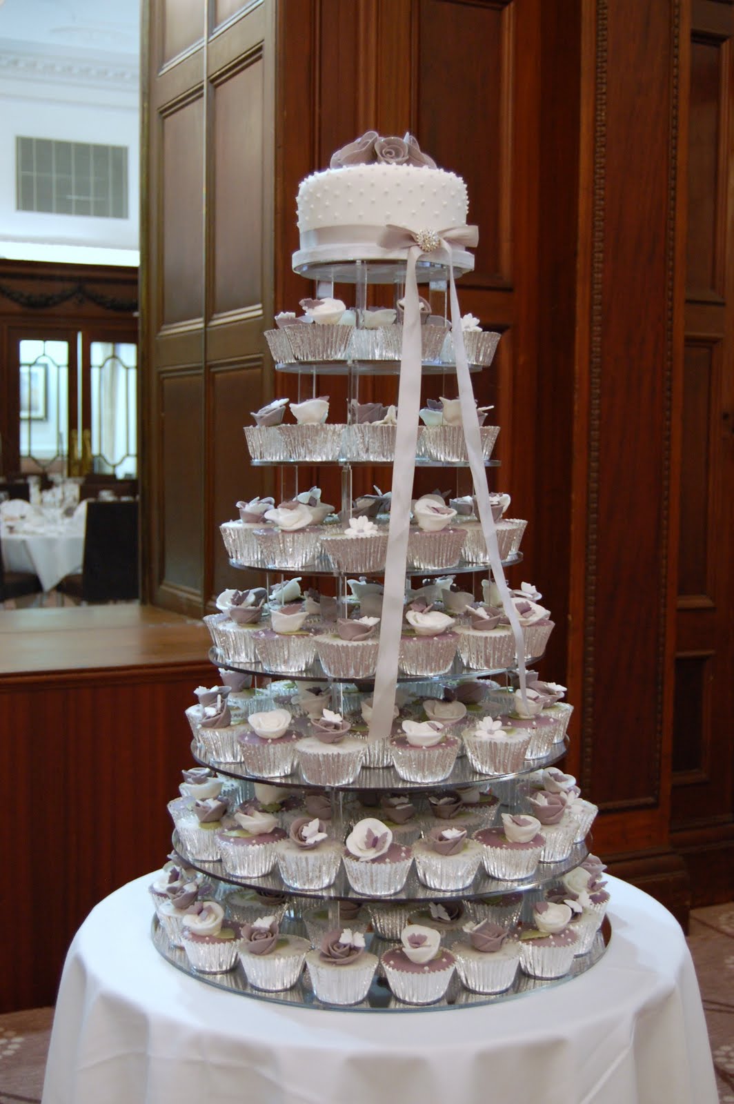 wedding cupcake pictures